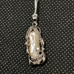 COPY - Stunning Mother of Pearl Pendant